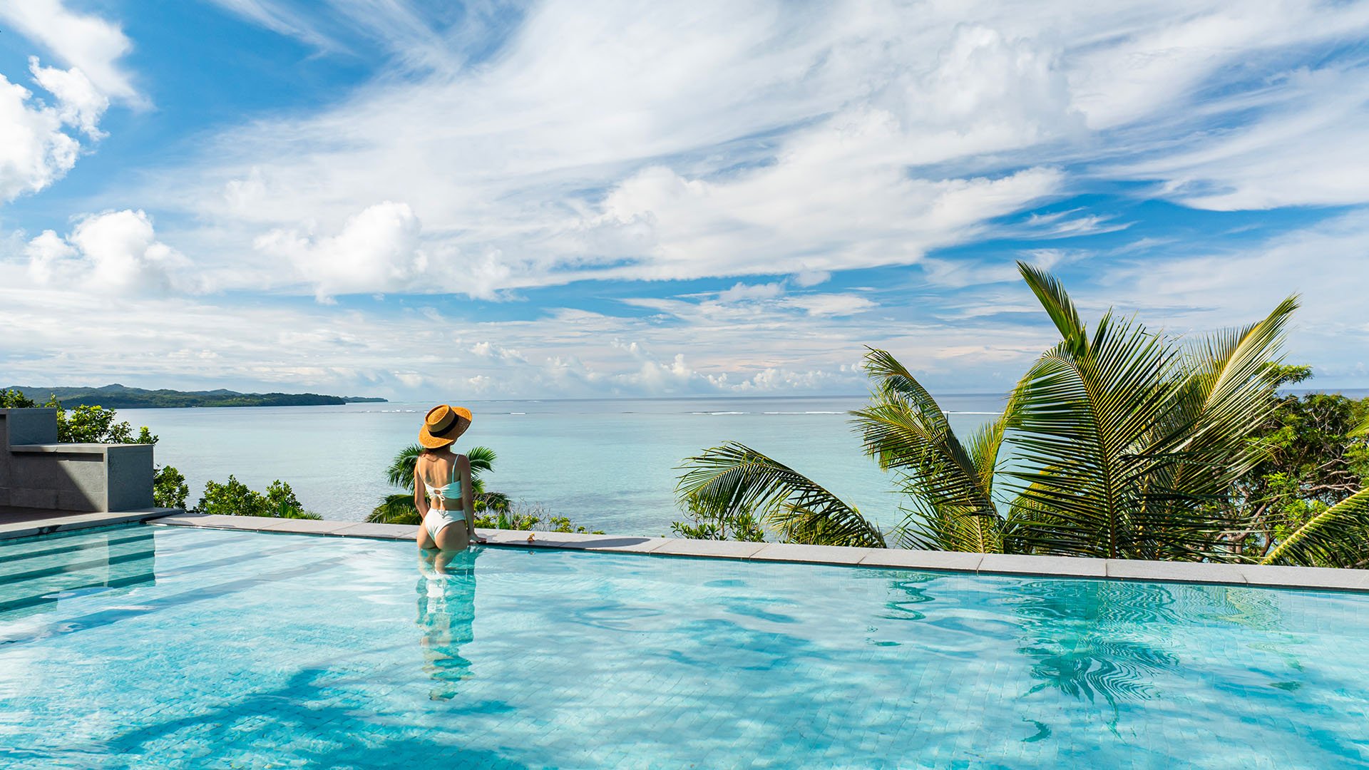 Palau Sunrise Sea View Landison Retreat suite